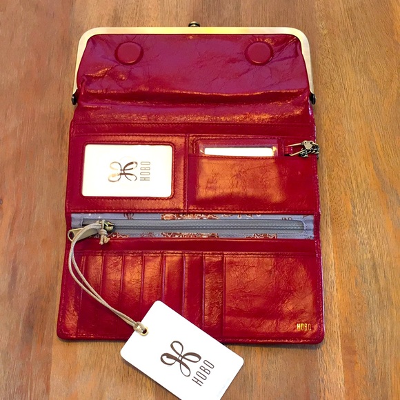 HOBO Handbags - HOBO RACHEL wallet.